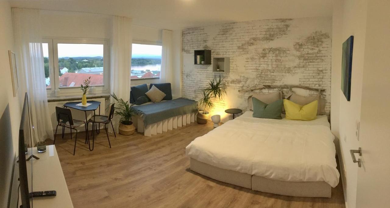 Liebevoll Renoviertes Apartment Mit Panoramablick Friedrichshafen Exterior photo
