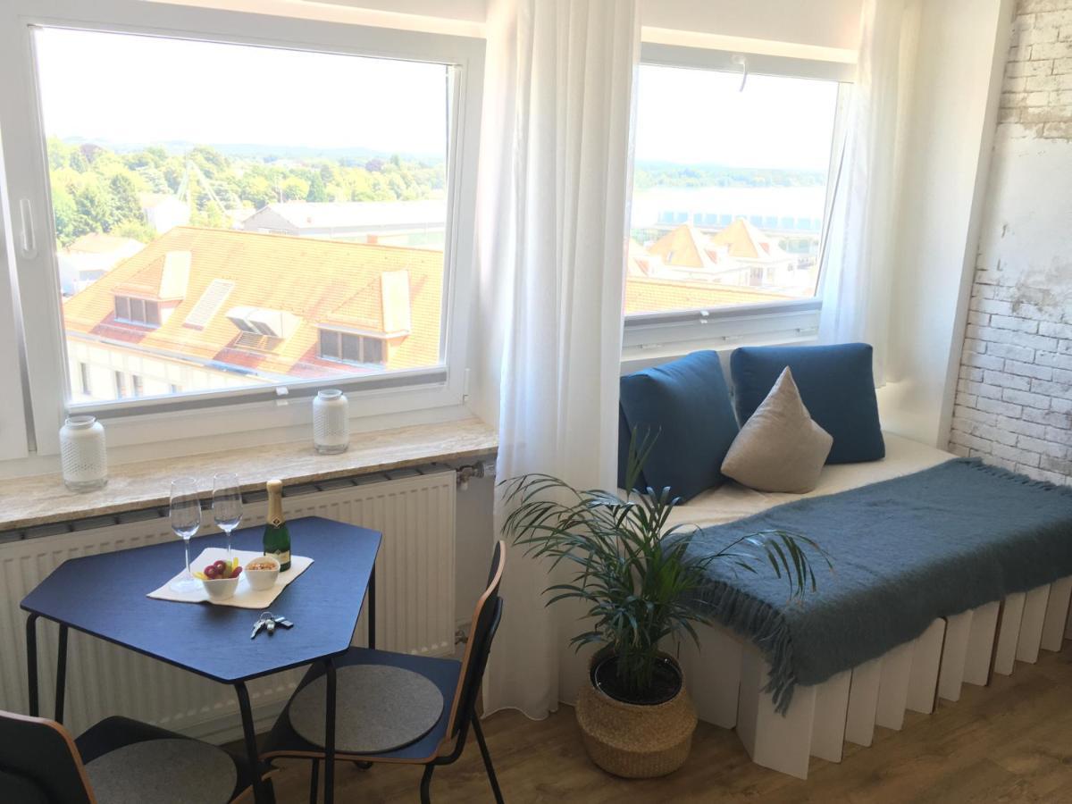 Liebevoll Renoviertes Apartment Mit Panoramablick Friedrichshafen Exterior photo