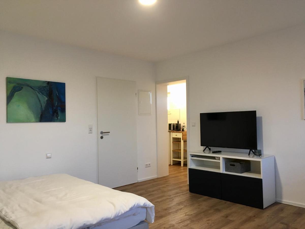 Liebevoll Renoviertes Apartment Mit Panoramablick Friedrichshafen Exterior photo